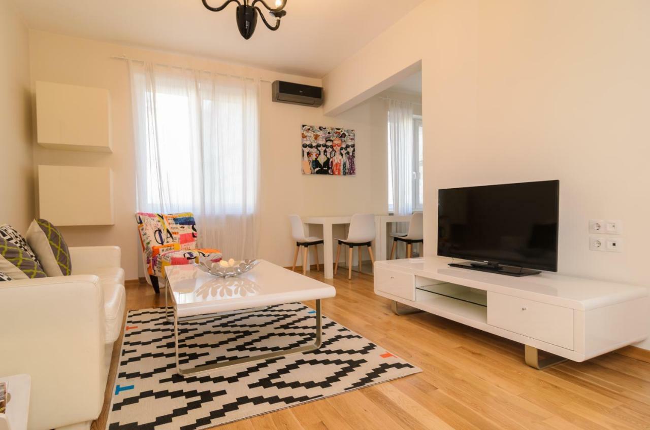 Rise & Shine Sofia Luxury Apartment By Flat Mаnager Exteriör bild